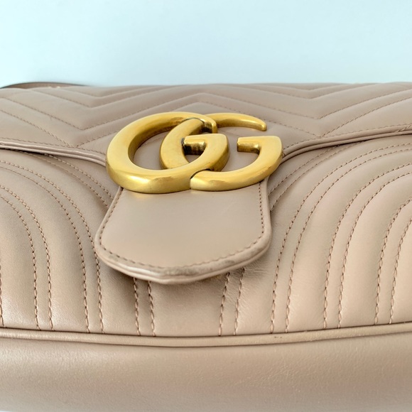 SOLD ON IG Gucci Marmont Medium - Picture 3 of 10
